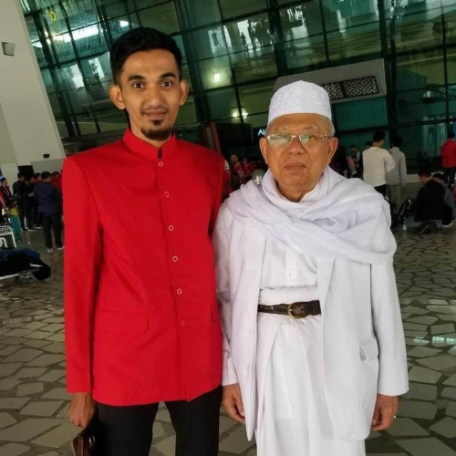 achmad nur